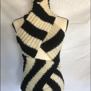 Banana Republic Wool Scarf